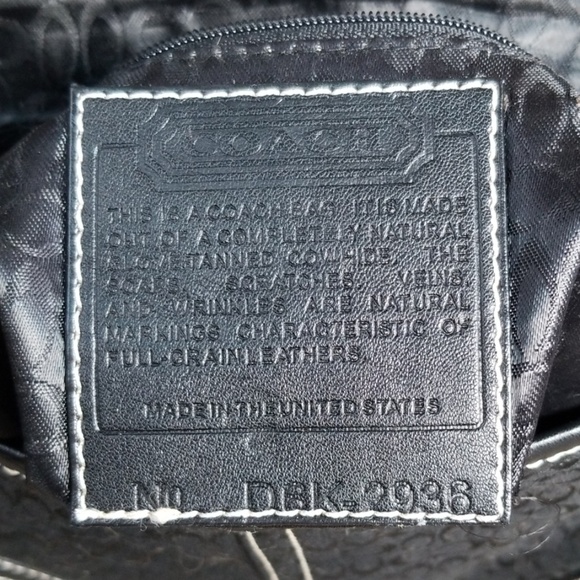 Coach hand bag - Picture 2 of 4